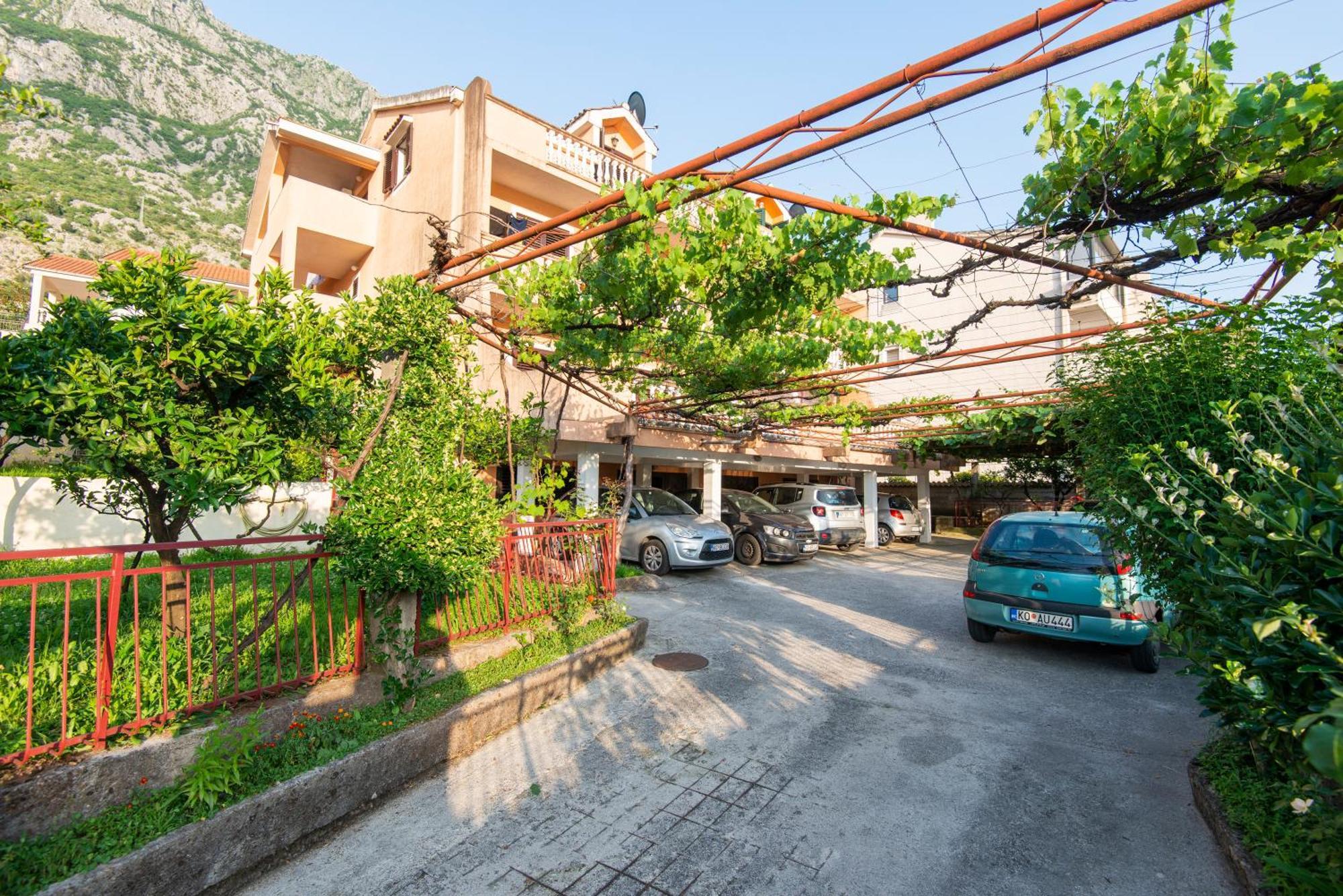 Apartment Ena With Amazing Sea View Kotor Bagian luar foto